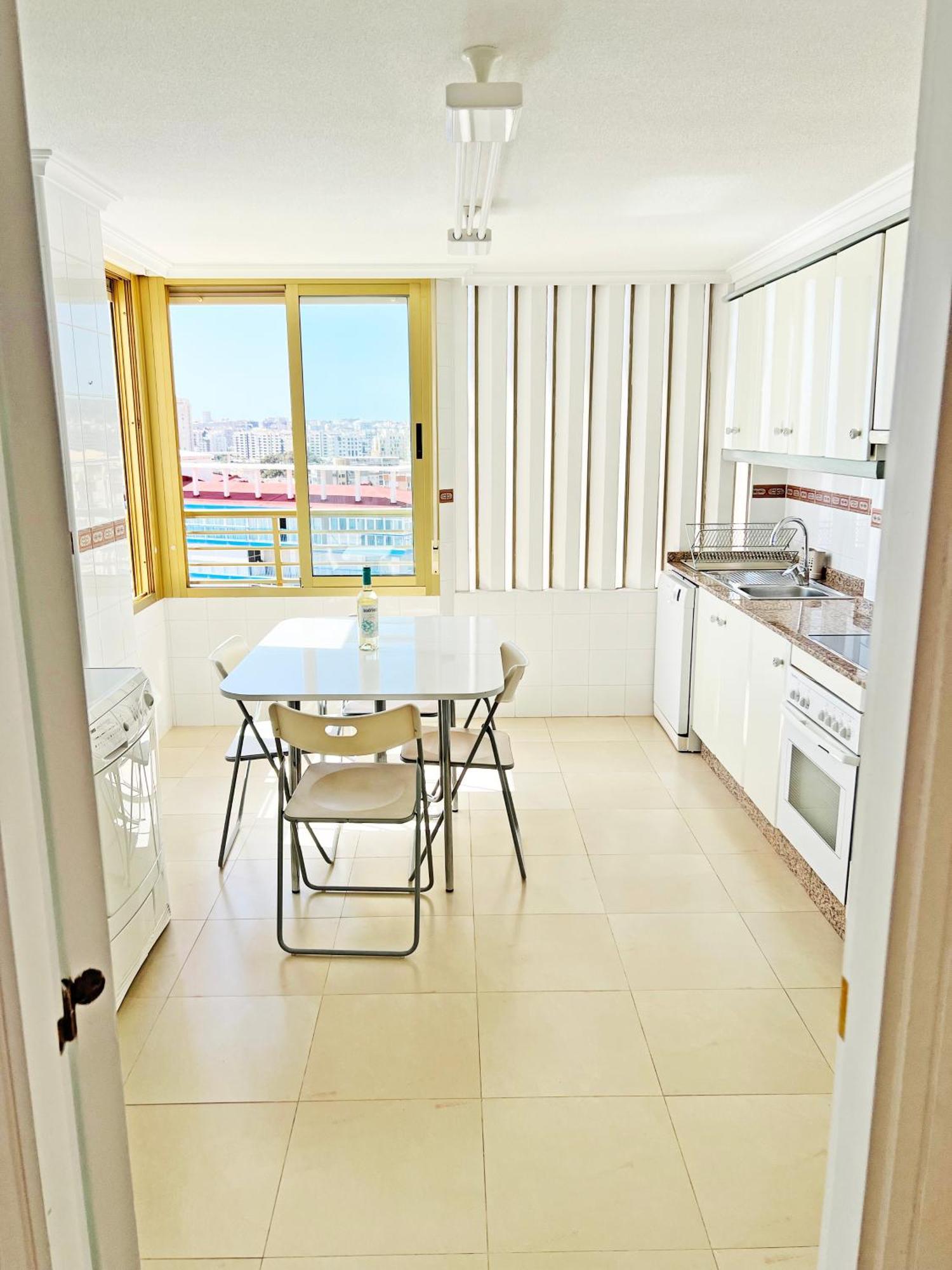 Oasis Frente Al Mar. Parking Gratis Apartman El Campello Kültér fotó
