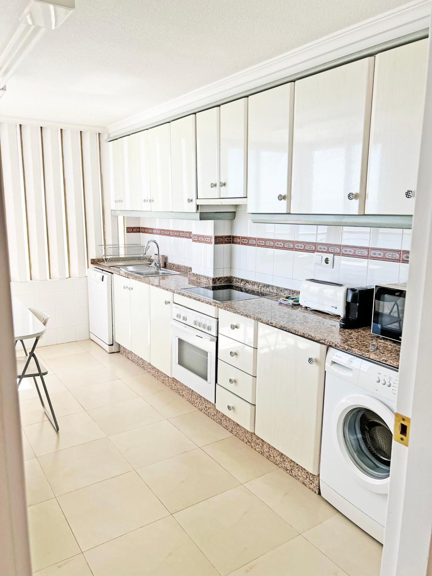 Oasis Frente Al Mar. Parking Gratis Apartman El Campello Kültér fotó