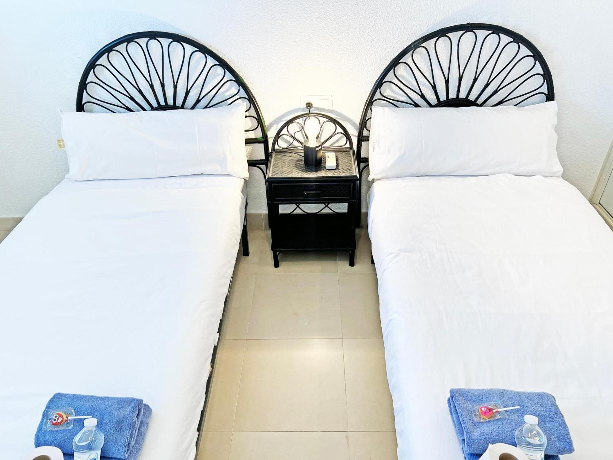 Oasis Frente Al Mar. Parking Gratis Apartman El Campello Kültér fotó