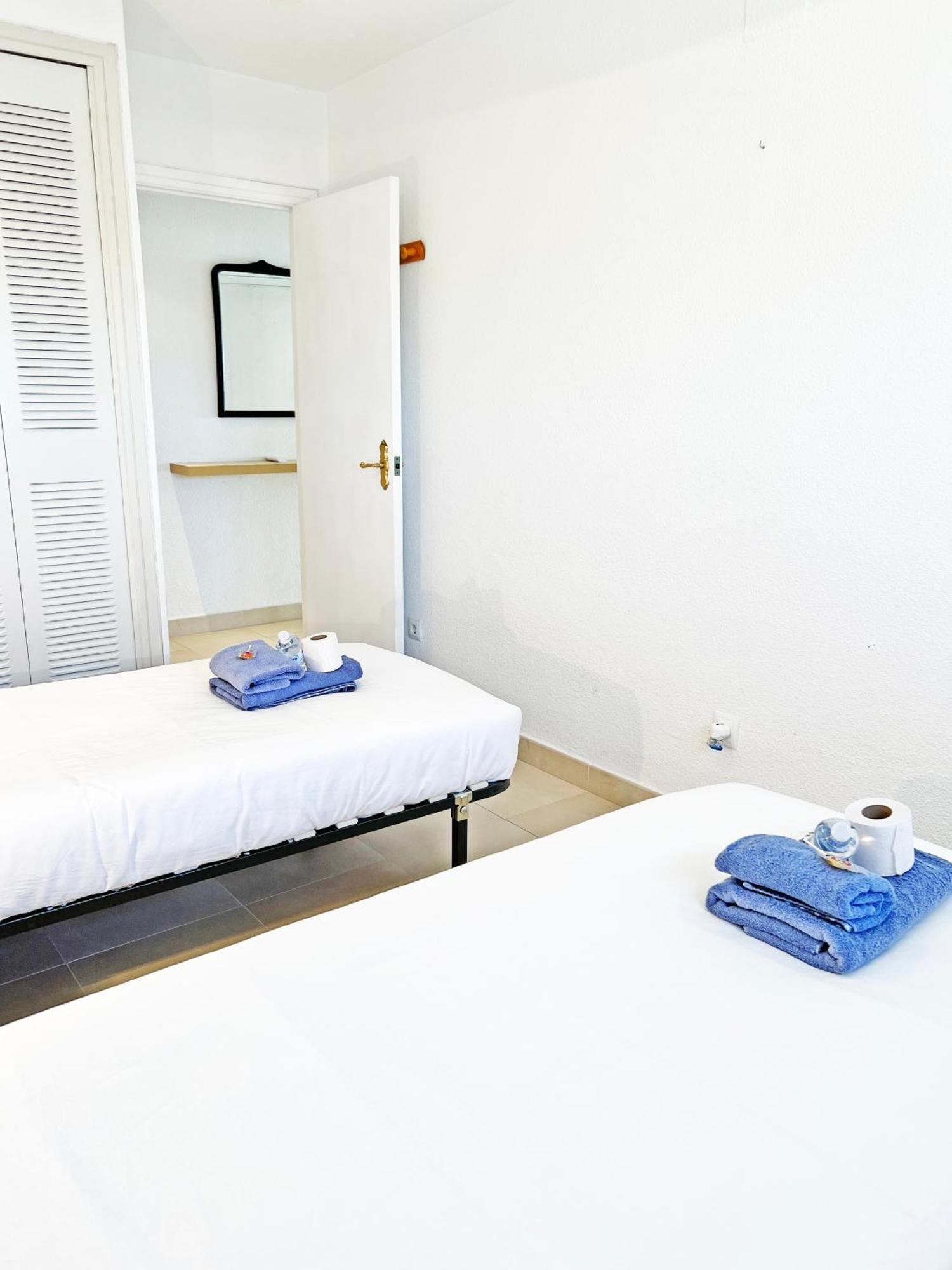 Oasis Frente Al Mar. Parking Gratis Apartman El Campello Kültér fotó