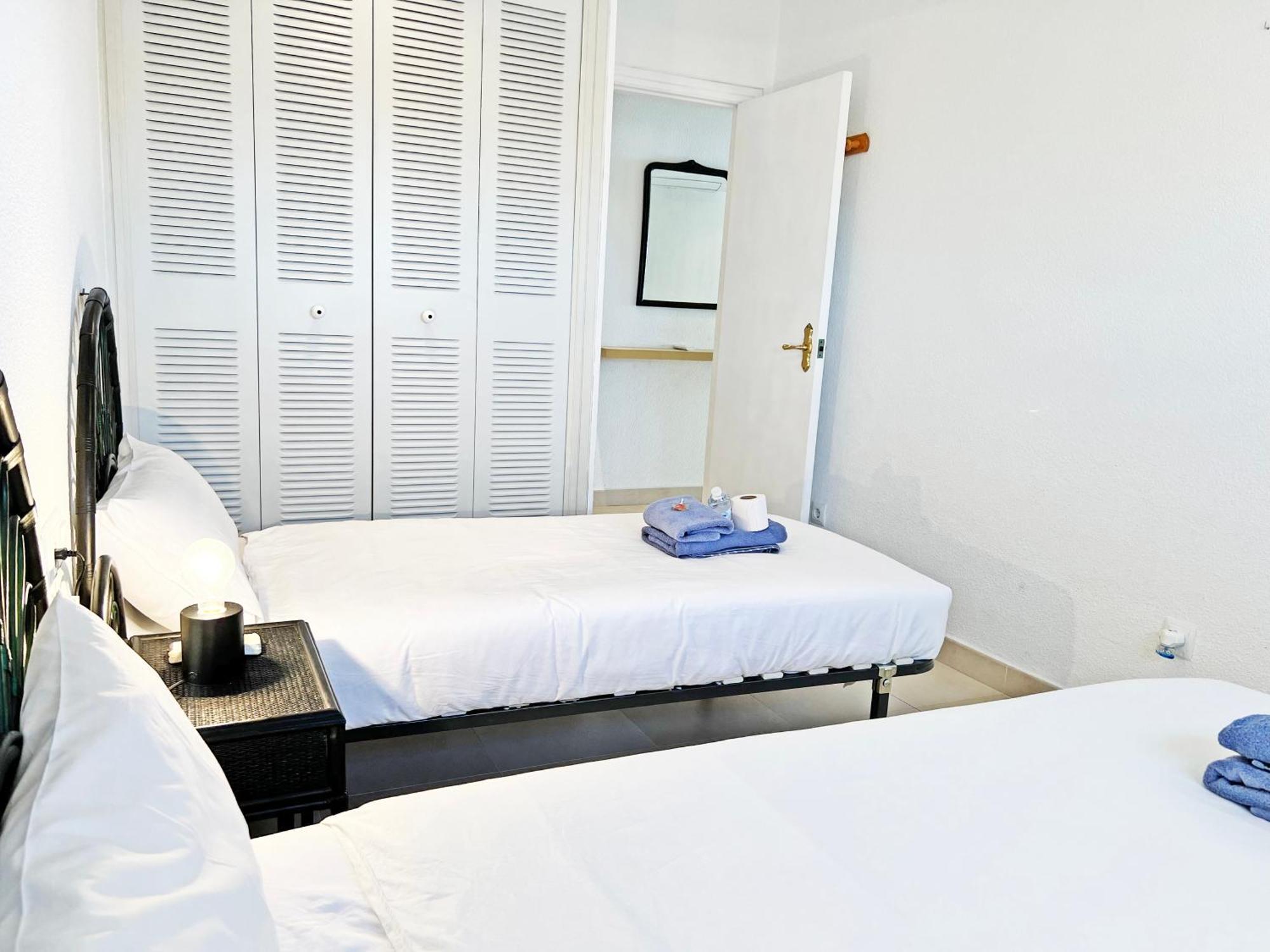 Oasis Frente Al Mar. Parking Gratis Apartman El Campello Kültér fotó